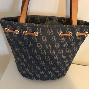 Dooney & Bourke handbag